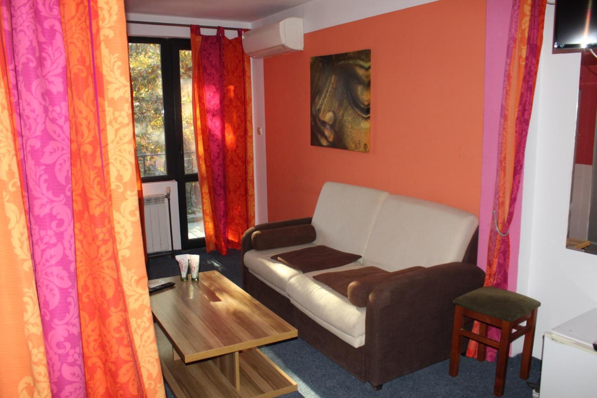 Hotel Color Asenovgrad Exterior photo